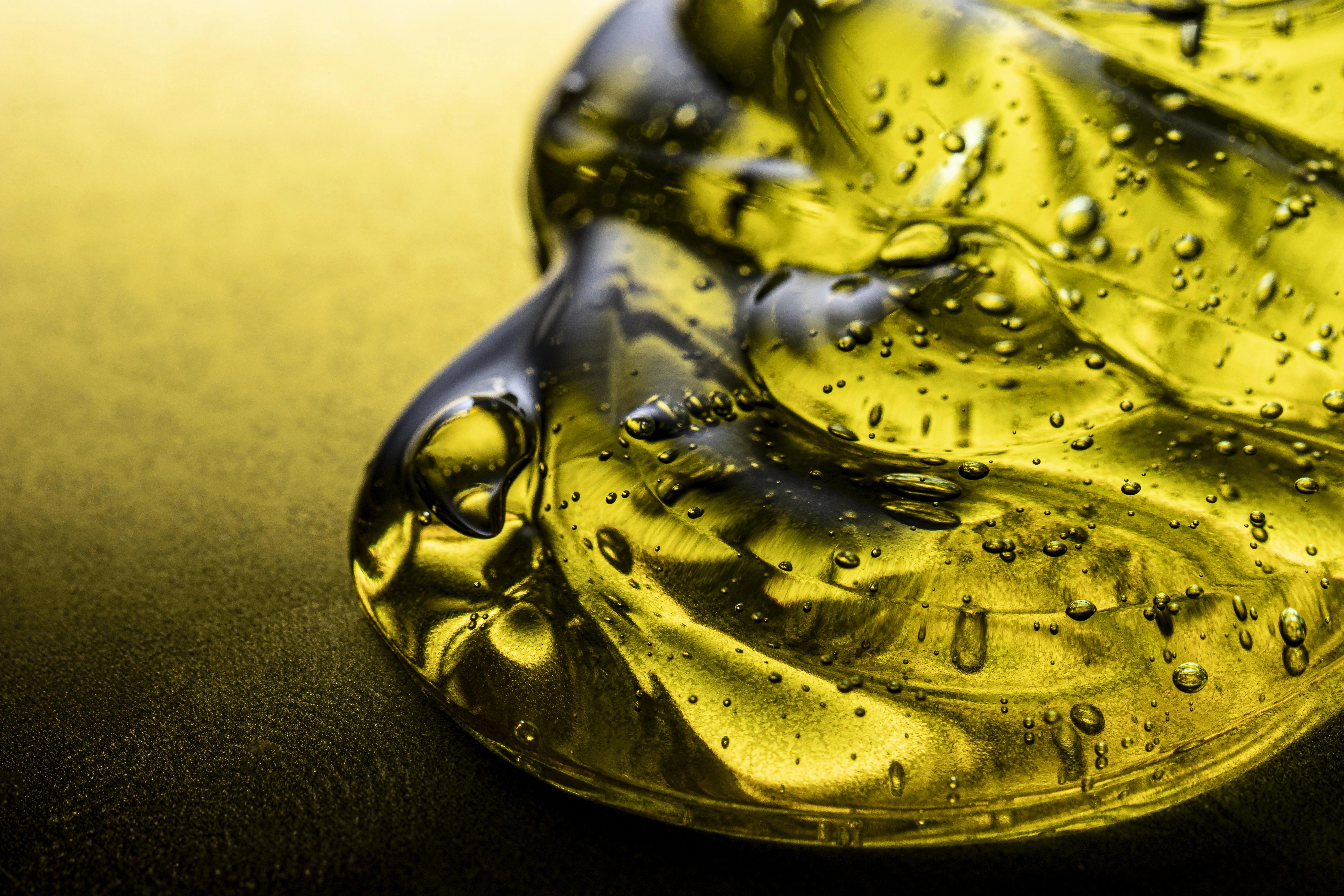 PAO (Polyalphaolefin) Base Oil image